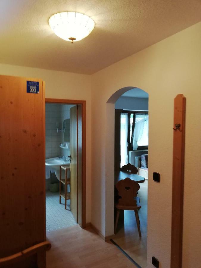 Gaestehaus Roessle Rötenbach Eksteriør bilde