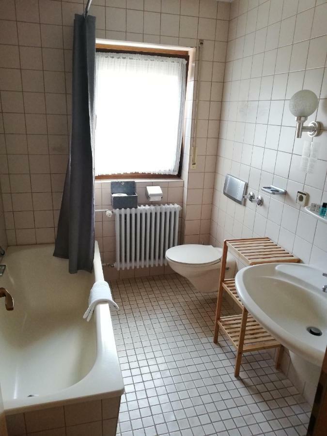 Gaestehaus Roessle Rötenbach Eksteriør bilde